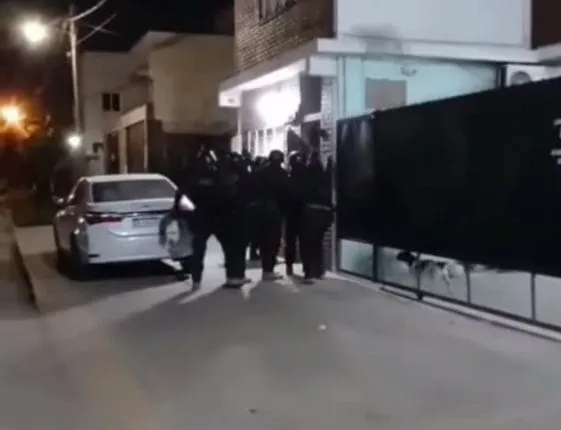 9b4934e4-fd5c-44cb-b2fc-3ee75a2fe6a8