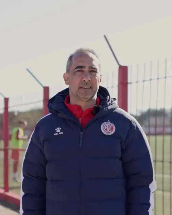 El presente de Ramiro Tagliaferro, lejos de la política de Morón y cerca del fútbol