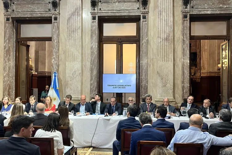 NOTA 1 COMISIÓN BILATERAL DNU70