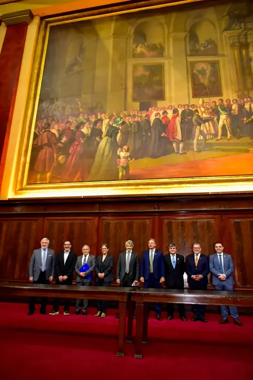 1bd3c2b3-7fd8-49fb-af30-1e5761868001 (1)