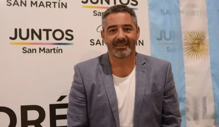 San Martín Fuertes críticas del concejal Petrillo hacia el armado de La Libertad Avanza