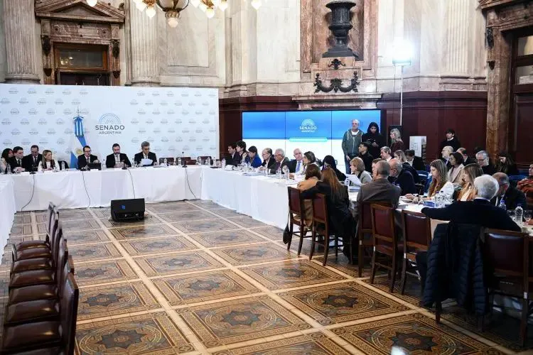 NOTA 1 POLÍTICA 