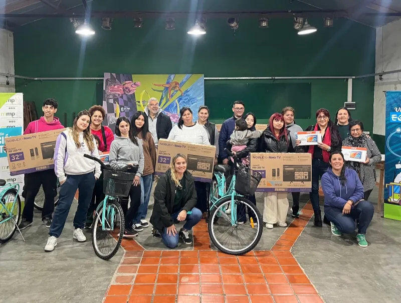 Se realizó la entrega de los premios “Viaje de Egresados”