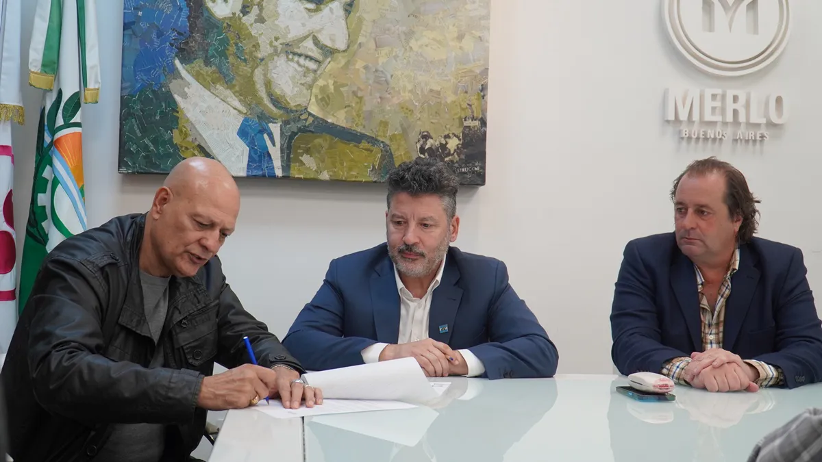 Merlo Menéndez cerró paritaria récord para municipales