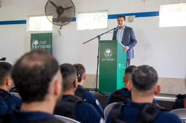 67f6aa2a9b002_715_472!