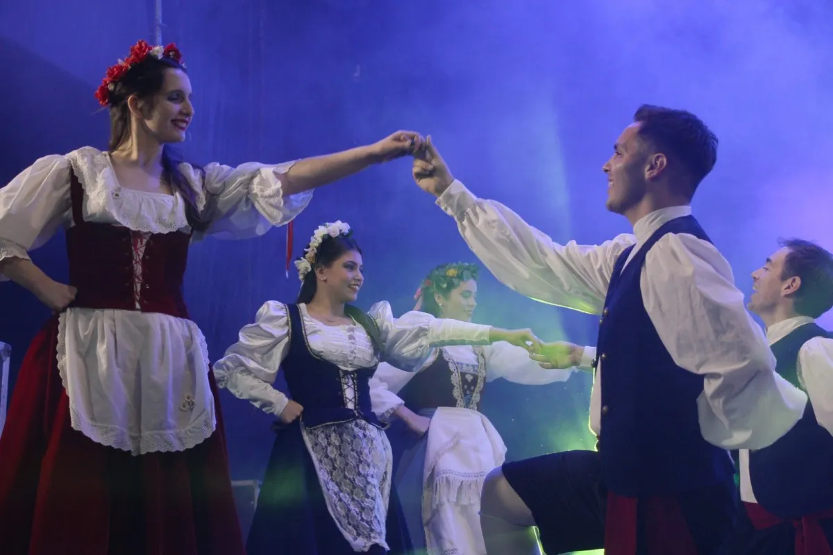 fd8eb3ad-a2fd-42db-92d4-92a87cdaf1cb