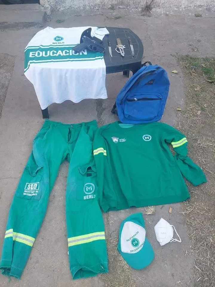 9ccbaab8-2bcf-45f9-b1a8-4f8b758fe5d0