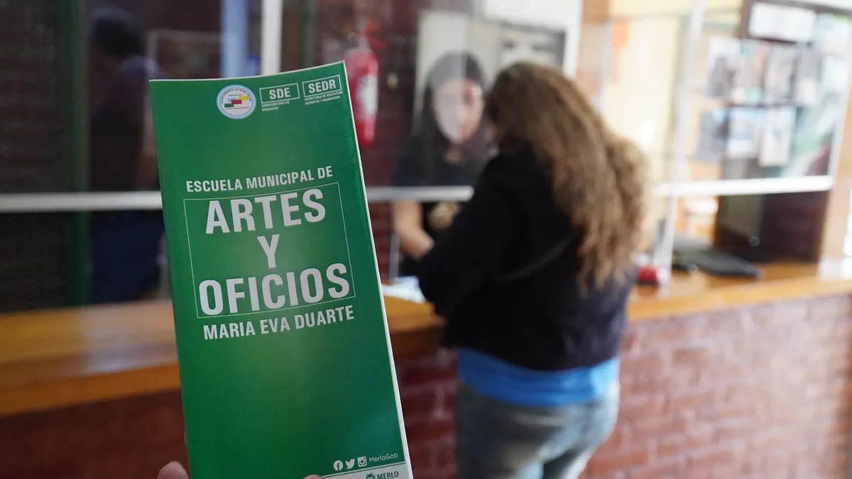 NOTA 2 CURSOS EN MERLO