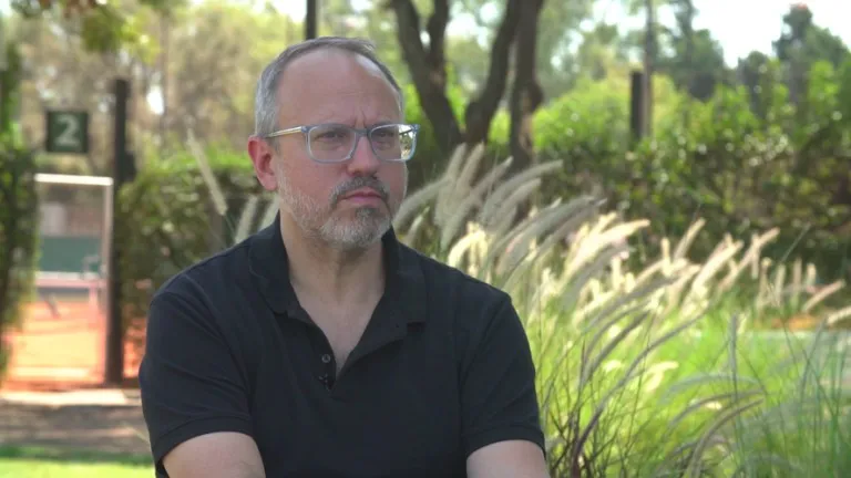 Opacado por el colorado-pelado, Valenzuela no pierde las esperanzas, y se anota para el 2027