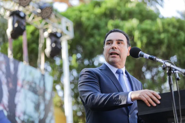 Caso Loan Denunciaron al gobernador de Corrientes