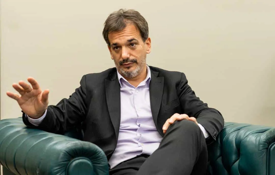 De La Primera al Congreso Nacional: Sebastián Galmarini, el soldado  renovador que habla por Massa