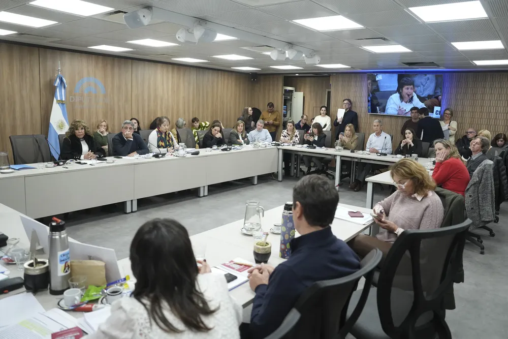 NOTA 3 COLUMNAS