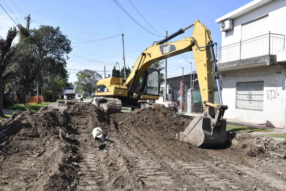 IMG_9B0509-E0458D-00D309-9C7370-C96E65-32C632