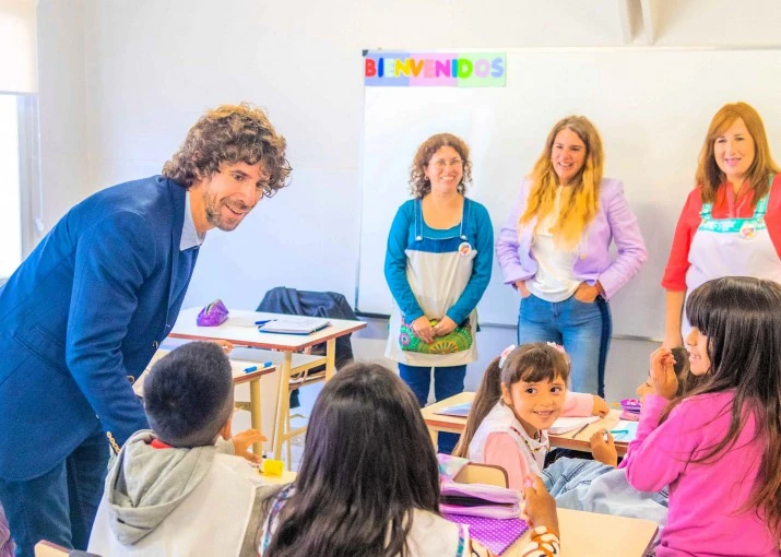 67d4dc42b6d58_715_510!