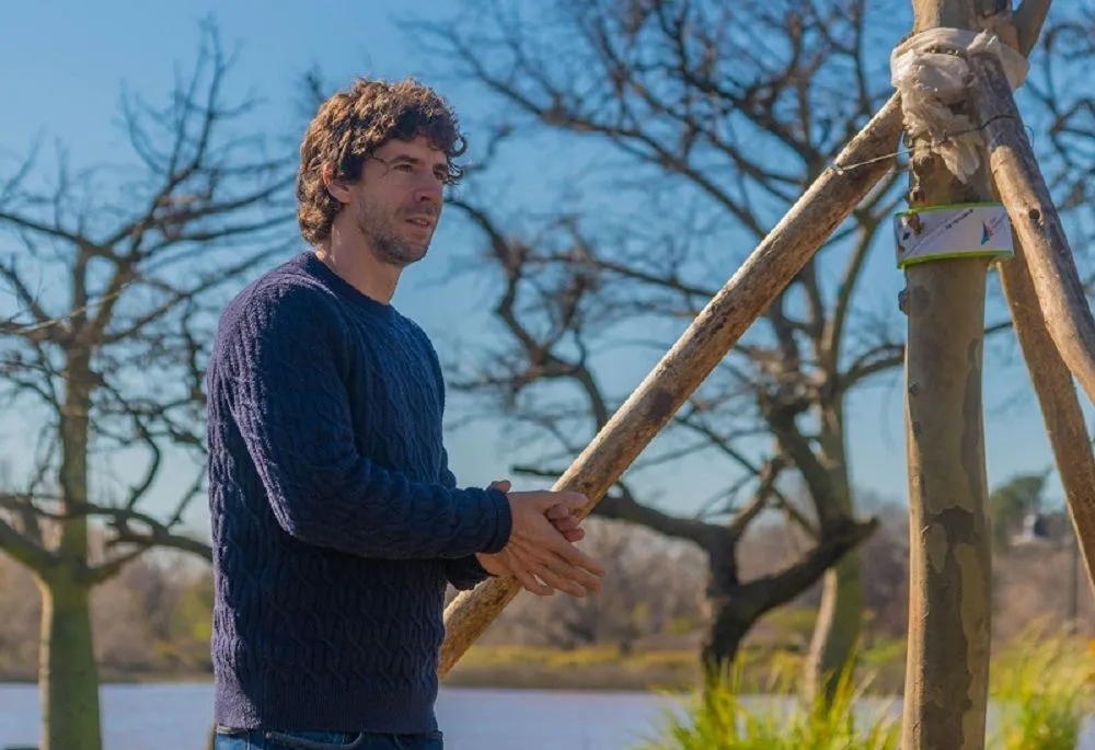 Juan Andreotti valoró que el distrito duplicó su cantidad de árboles, y planta 3.000 nuevos ejemplares