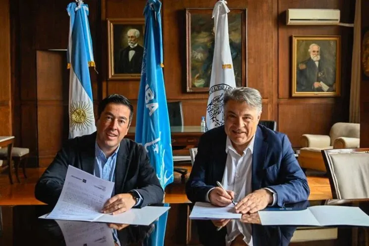 Nardini y la UBA sellan la continuidad de las residencias médicas en el sistema municipal