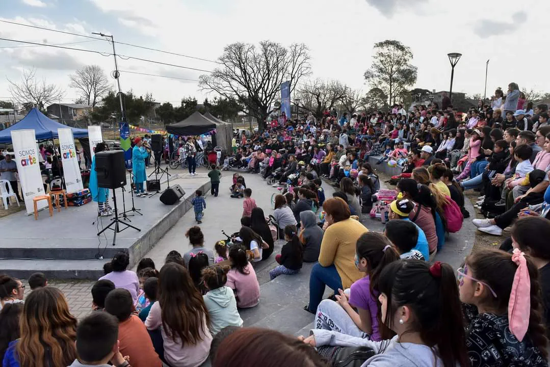 IMG_F8EF6D-5732E0-79AC3E-A5248C-3FAC11-D57A05