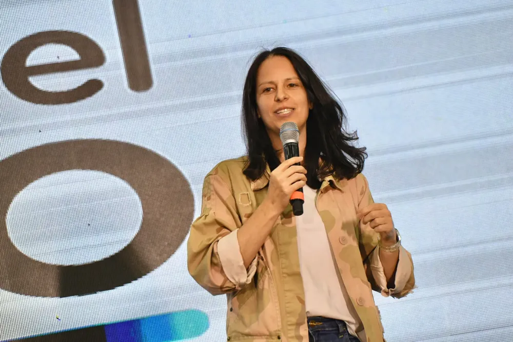 Soledad Martínez, entre el acuerdo con La Libertad Avanza y la defensa de su identidad local