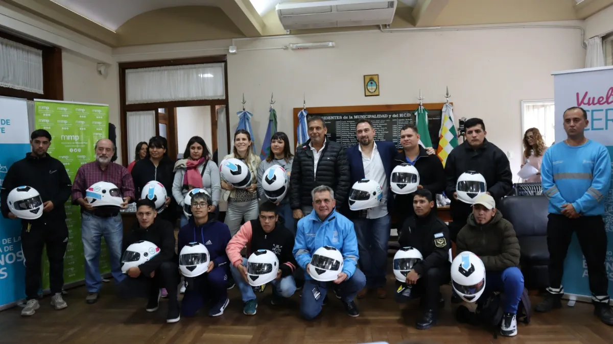 db8884684bec3efcc6ff63306adbb577_XL