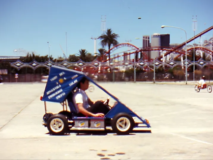 Tronador vehículo portada