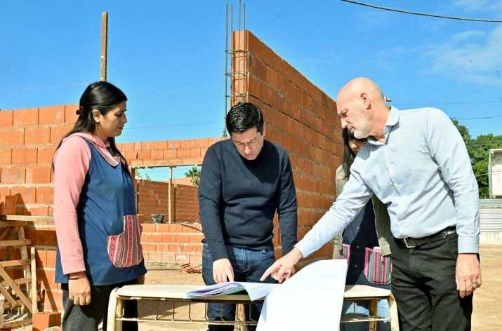 67d493338295f_715_472!