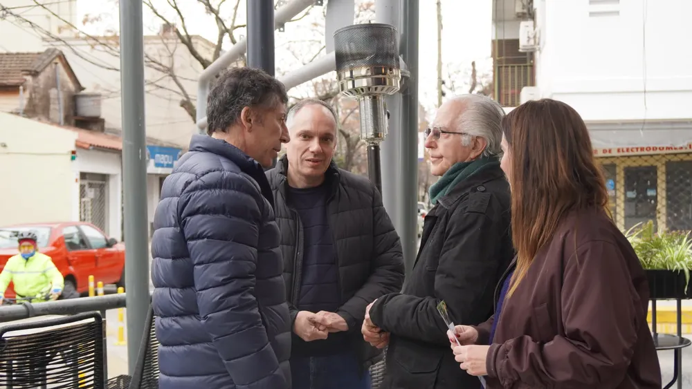 Gustavo Posse y Bárbara Broese siguen recorriendo San Isidro