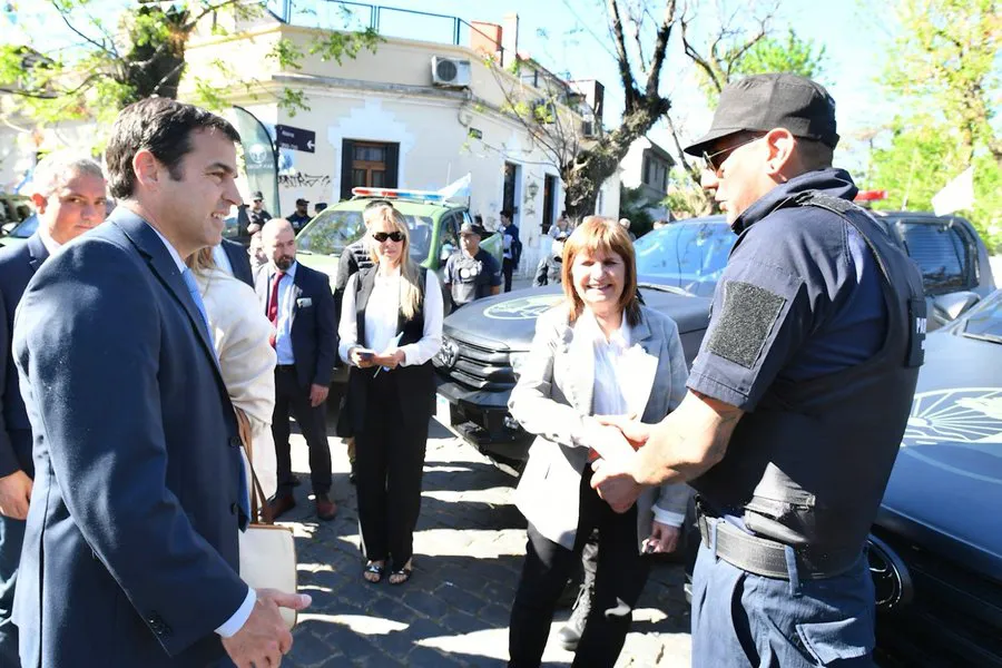 Ramón Lanús junto a Patricia Bullrich San Isidro relanzó su sistema de seguridad con nuevos móviles y brigadas especiales