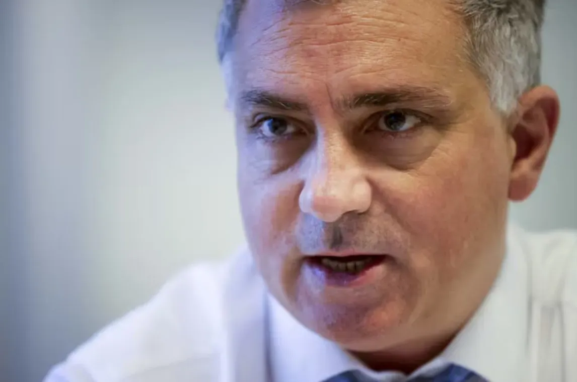 Sebastián Pareja endurece el control en la Primera Sección “No hay lugar a no convocar”