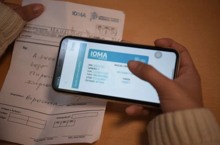 679bbb7edf1d6_715_472!