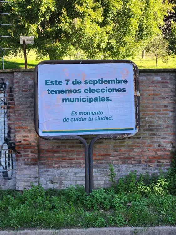 Los candidatos empiezan a salir a la calle